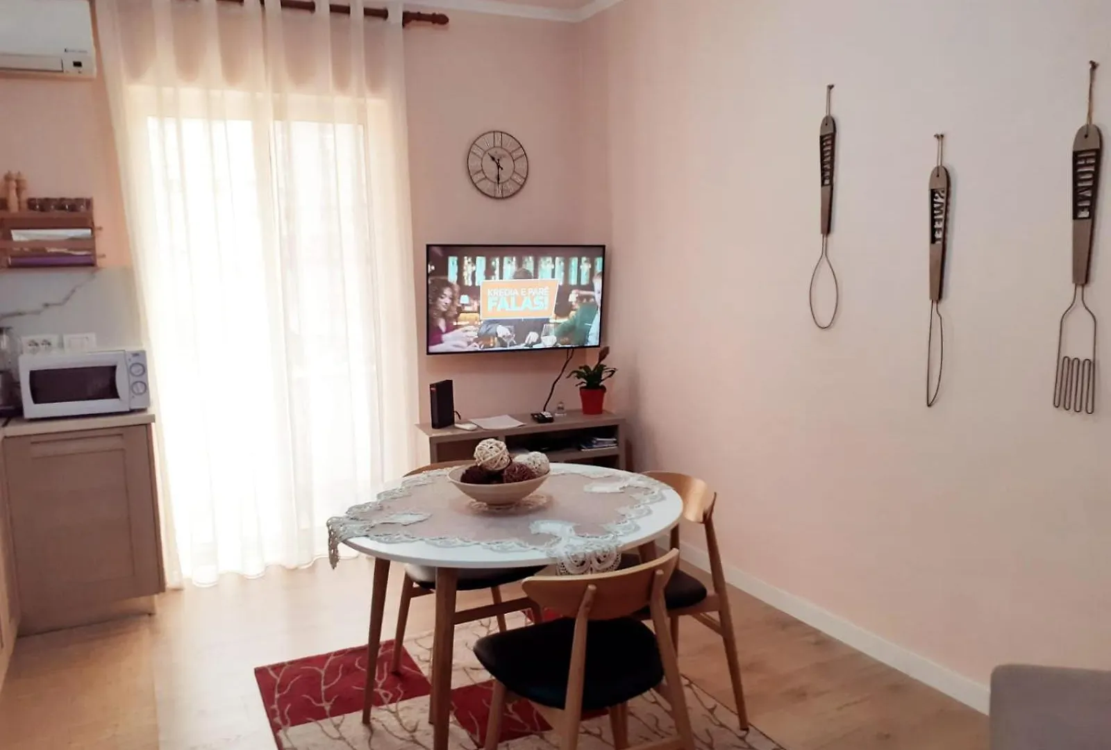 Zana'S Home Tirana Albania