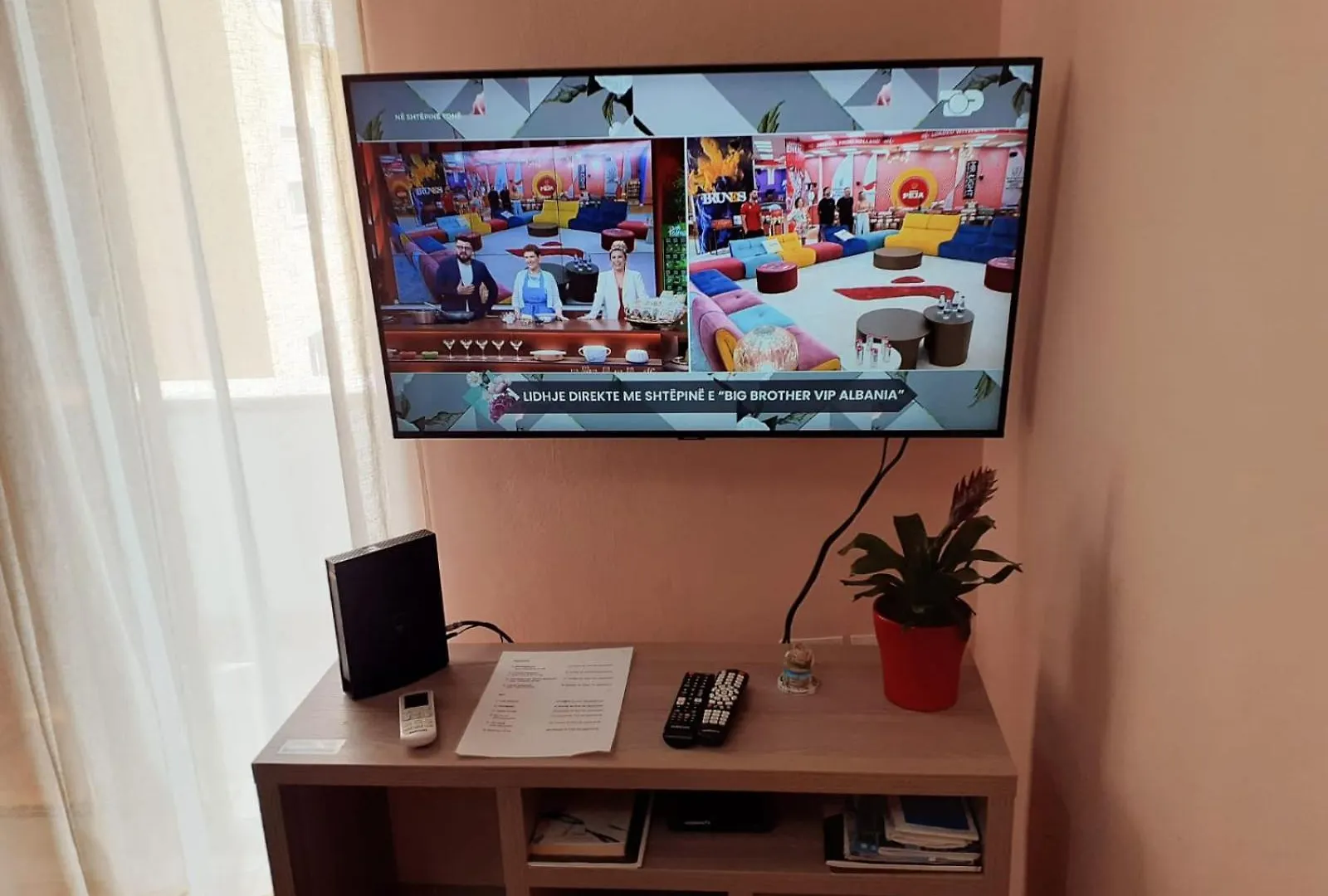 Zana\'S Home location